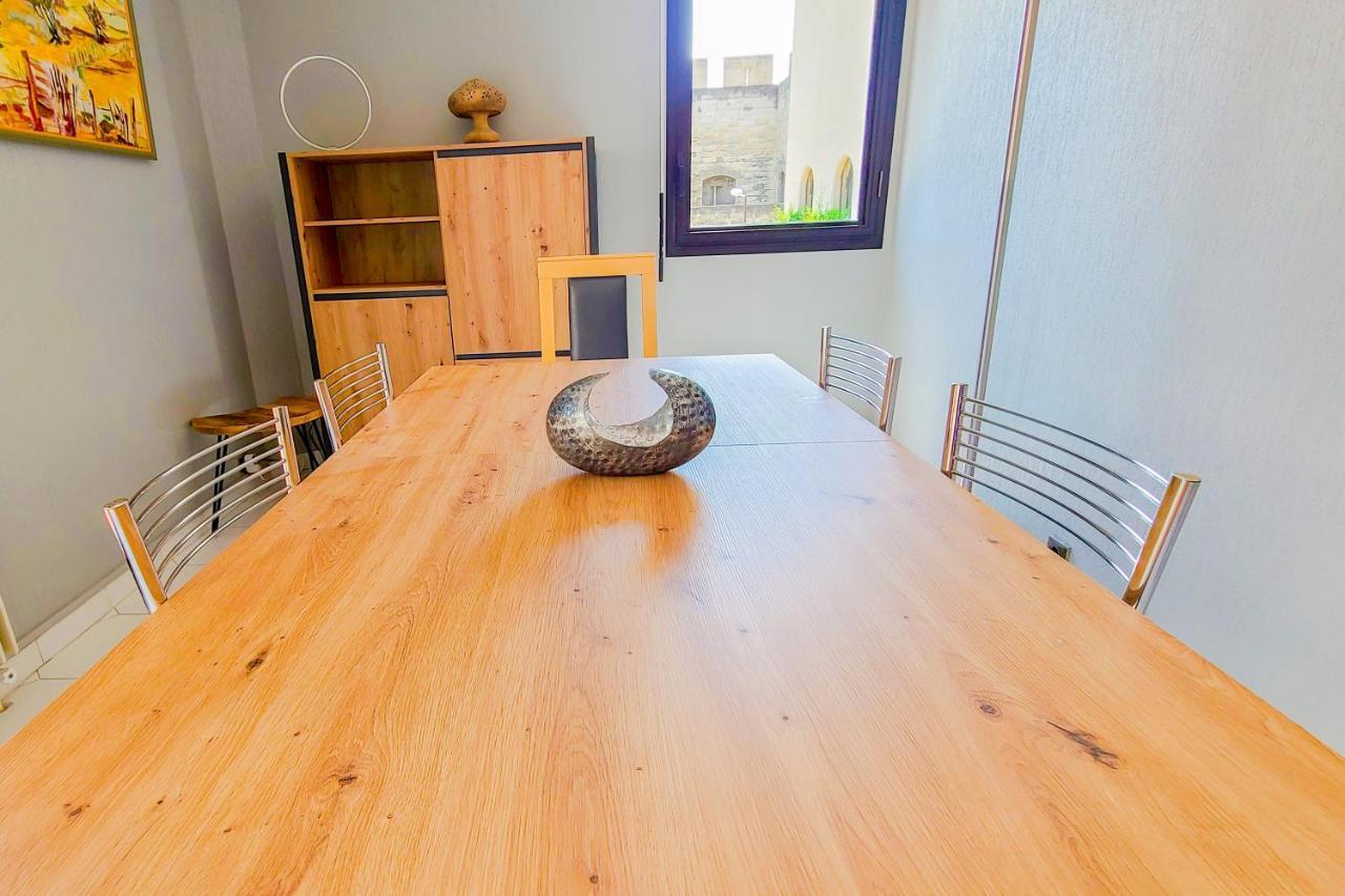 Apartament Regard Sur Les Remparts - Terrasse & Parking Awinion Zewnętrze zdjęcie